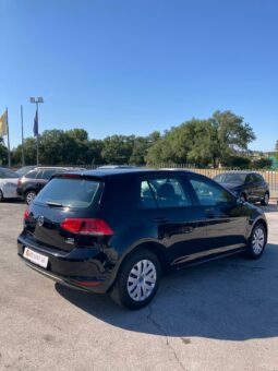 
 Volkswagen Golf Golf 5p 1.6 tdi Tech full									