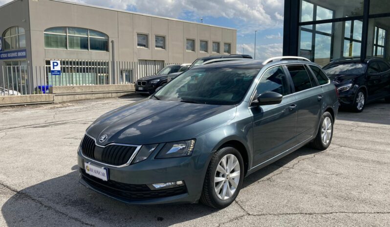 
 Skoda Octavia Wagon 1.6 tdi Executive 115cv dsg AUTOCARRO N1 full									