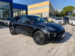 
 Porsche Macan 2.0 265cv pdk full									