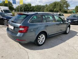 
 Skoda Octavia Wagon 1.6 tdi Executive 115cv dsg AUTOCARRO N1 full									