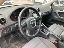 
 Audi A3 Sportback 1.6 tdi Young Edition 90cv full									