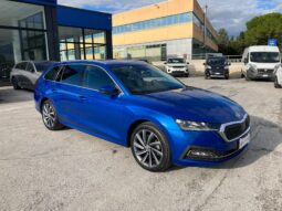 
 Skoda Octavia Wagon 1.5 g-tec Style 130cv dsg full									