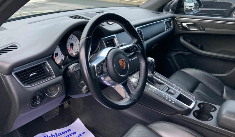 
 Porsche Macan 2.0 252cv pdk full									