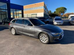 
 BMW 318 d Touring Modern full									