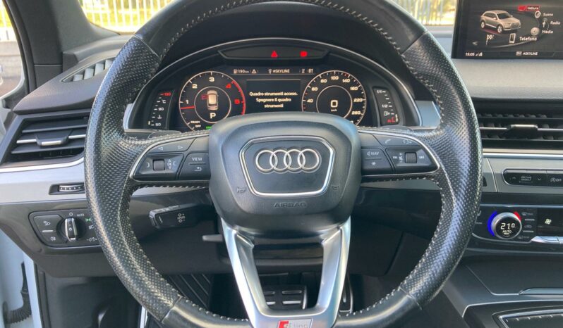 
 Audi Q7 3.0 tdi S line Plus quattro tiptronic 7POSTI full									